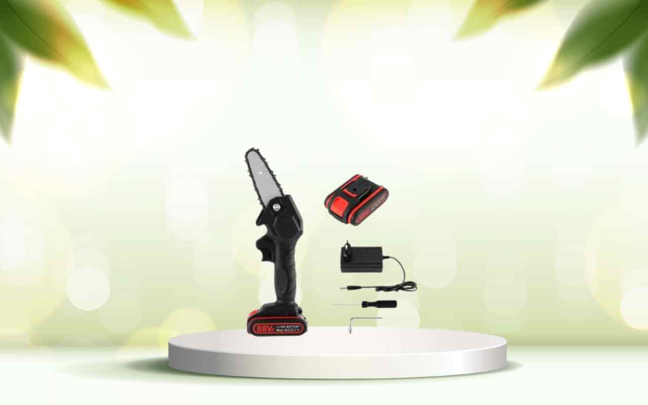 Scopri la mini motosega a batteria: pota il giardino in modo facile e veloce